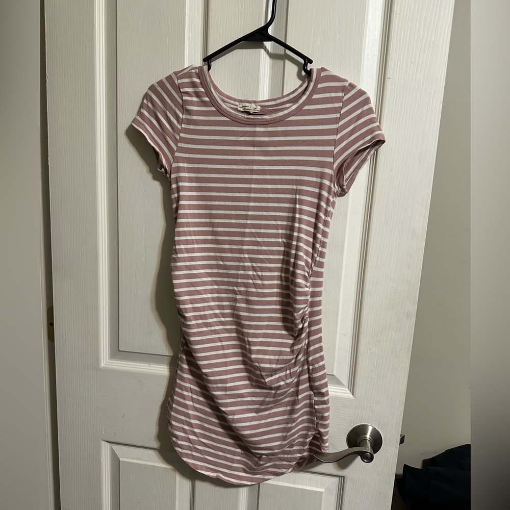 Short sleeve dress